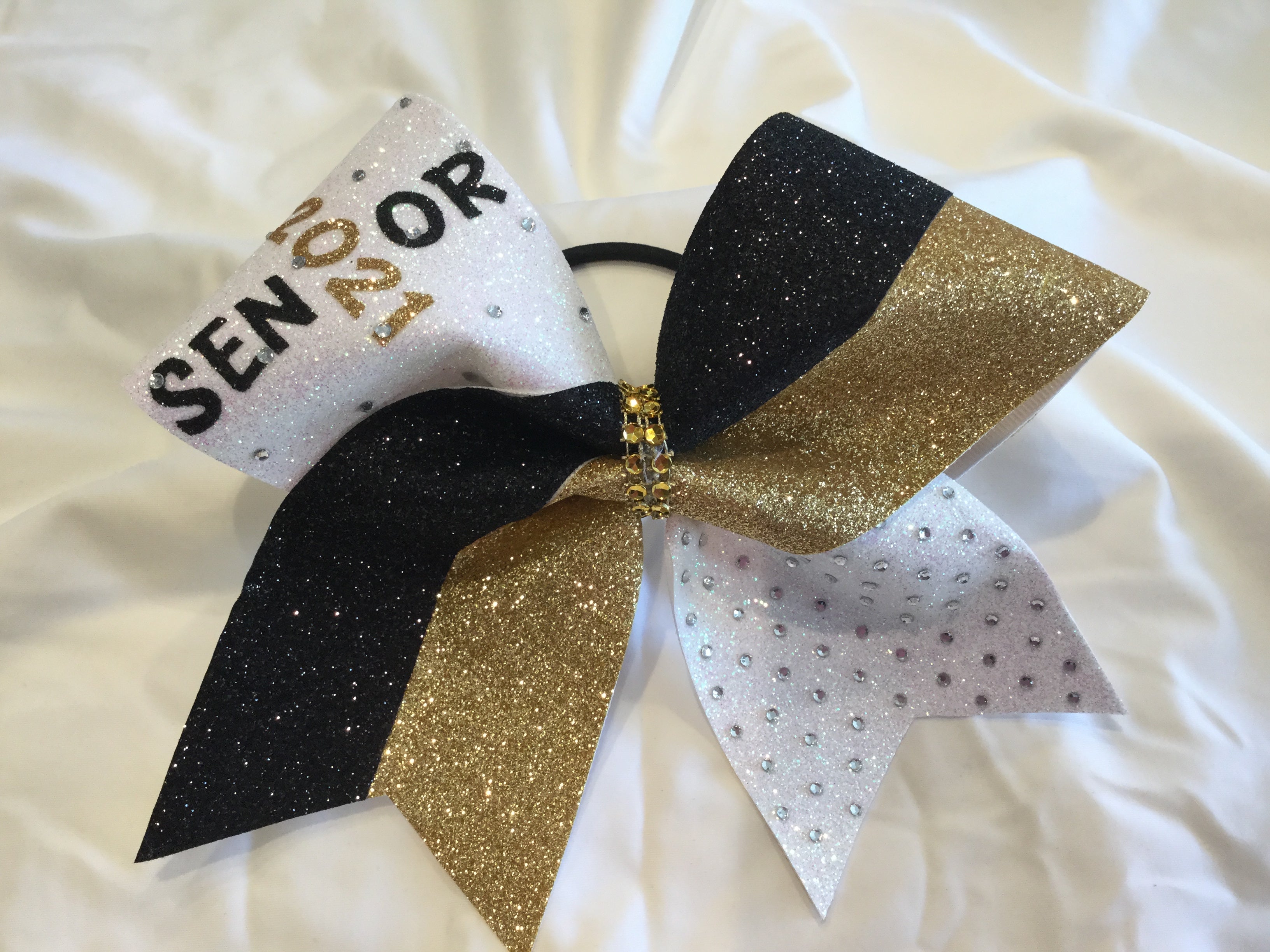 Hunter Cheer Bow in Black and Gold